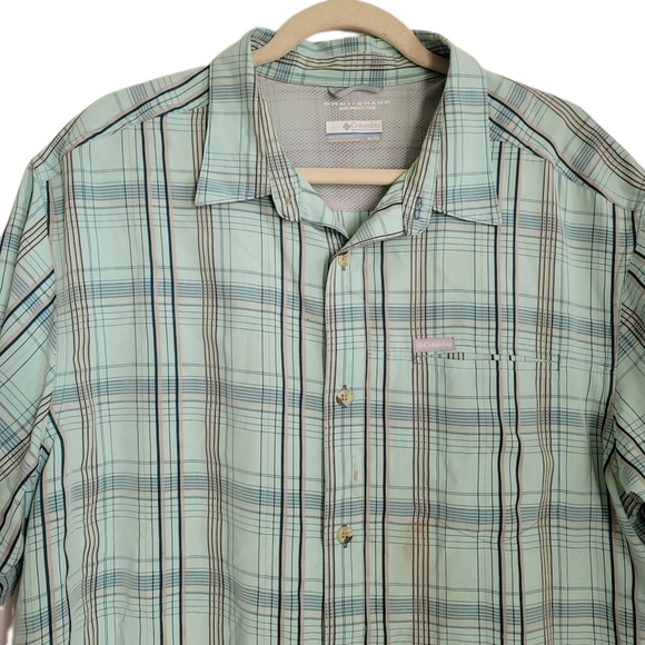 Columbia Shirt Mens XL Green Plaid Button Short Sleeve Omni Wick Sun Protection - Picture 2 of 8